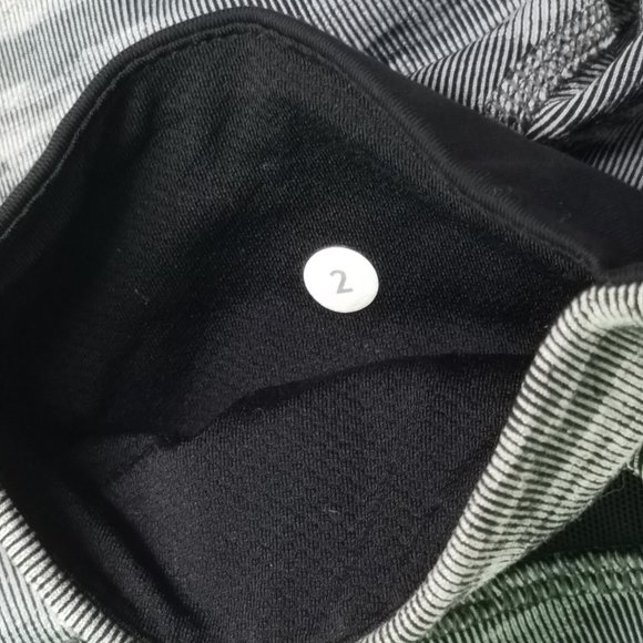 Lululemon Athletica Leggings | Steel Camo | Size 2 - Picture 2 of 10